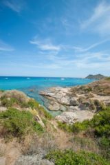 Nähe Saint Tropez - Plage de l'amour mit Yachten und türkisem Wasser