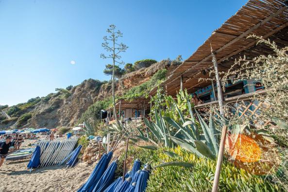 Spiaggia di Barabarca Strandbar - Elba mit dem Wohnwagen